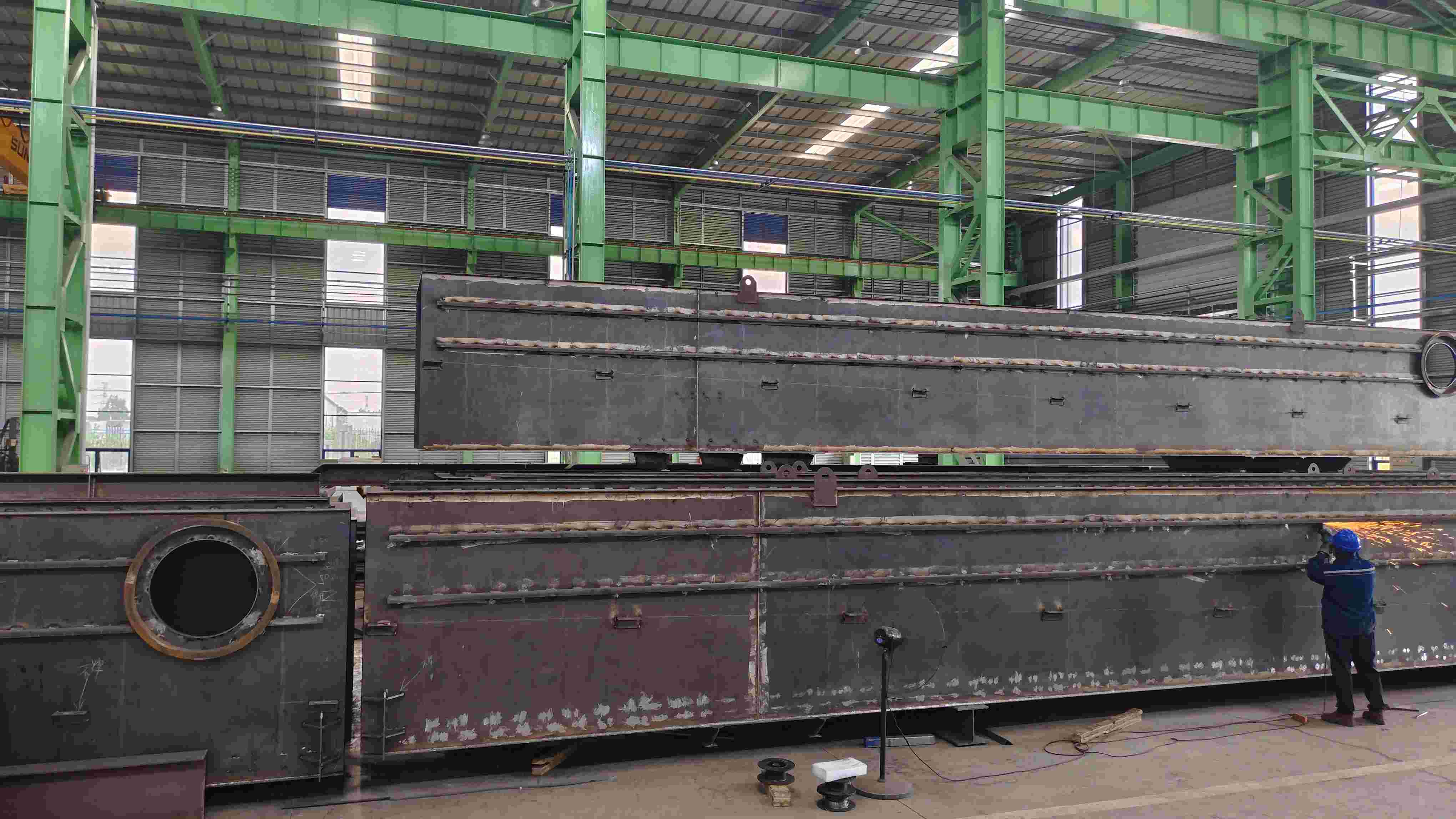 電除塵器鋼構(gòu)件加工 電除塵器鋼構(gòu)件加工